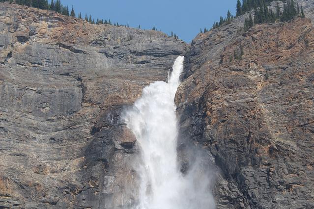 Takakkaw Falls